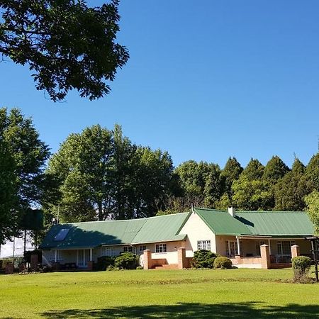 Pennygum Country Cottages Underberg Exteriör bild